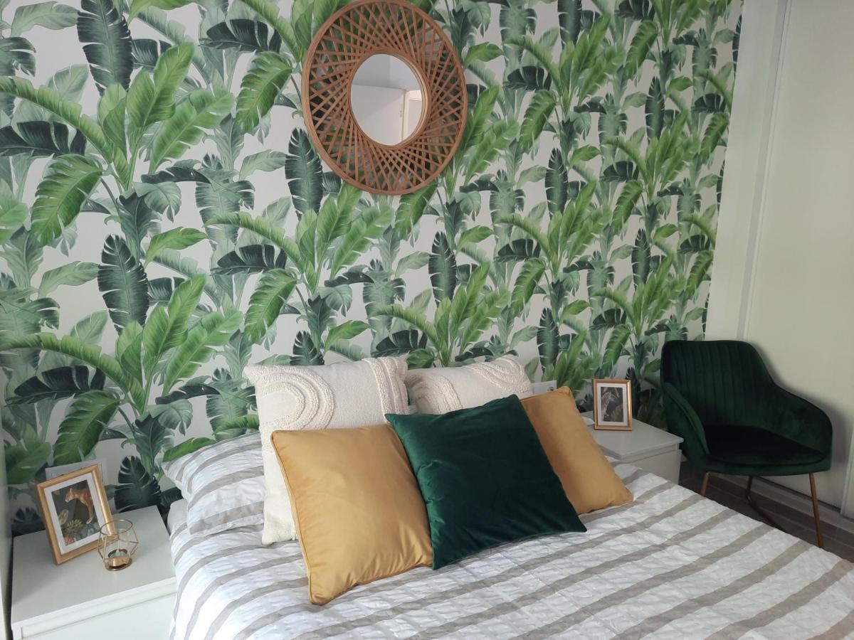 Bsb - Dream Holidays Apartment Салоу Экстерьер фото